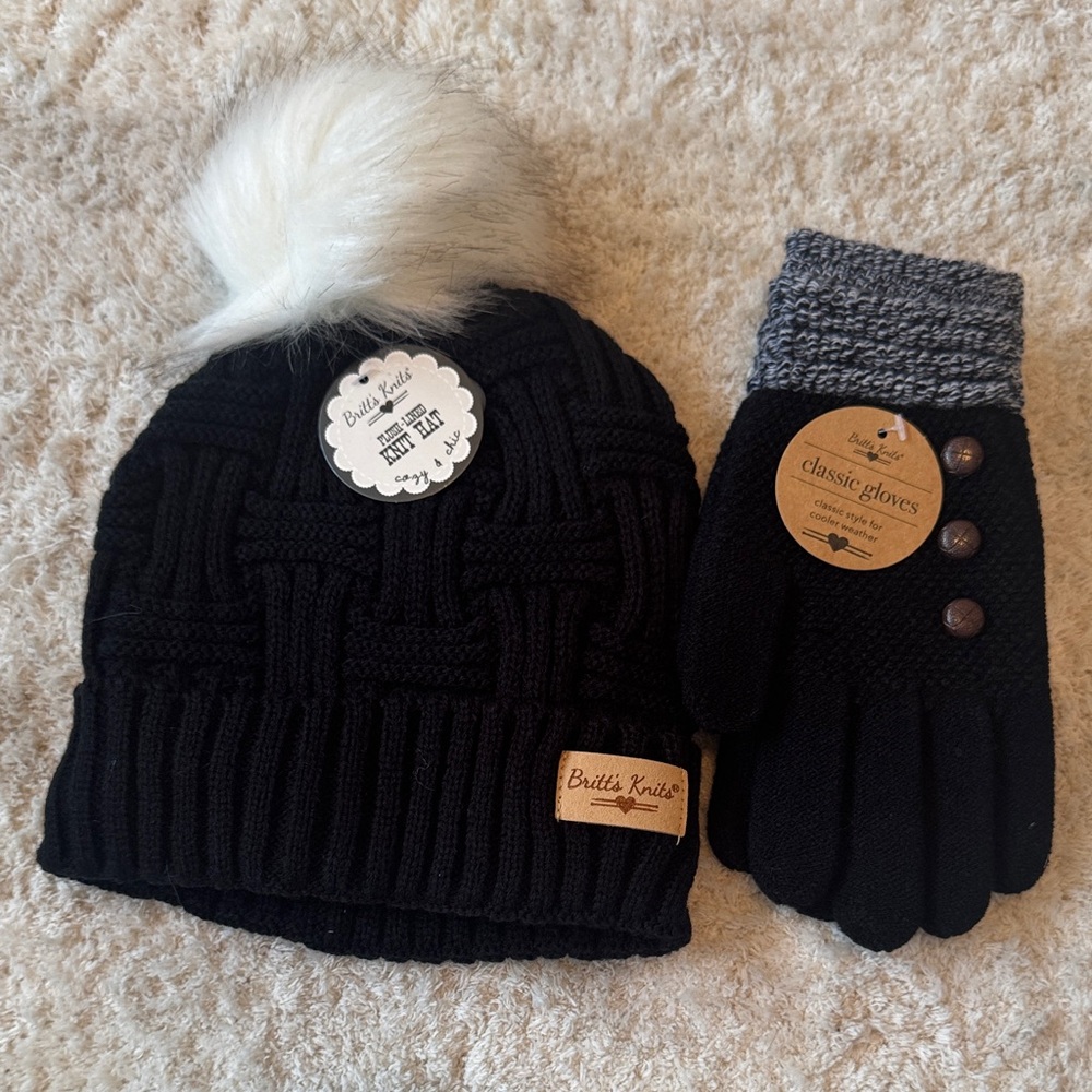 Britt’s Knits Black Knit Hat and Gloves Set